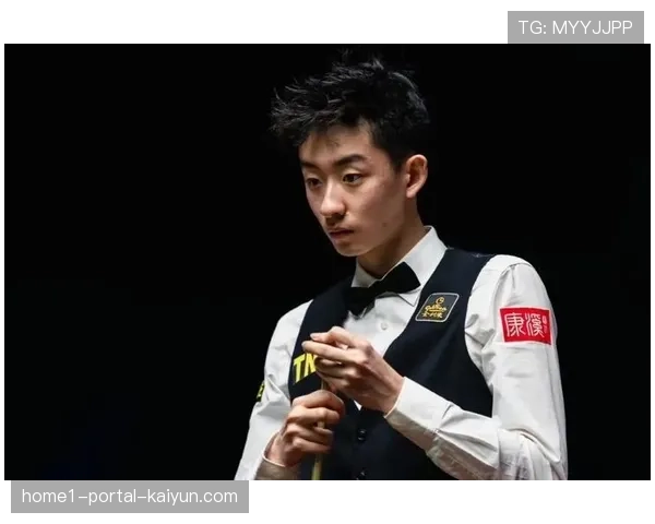 周跃龙4比1力克克雷吉 携吴宜泽江俊组成中国八强军团