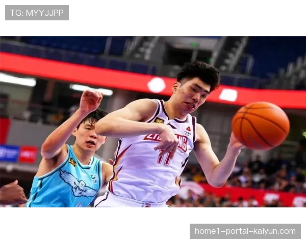 浙江稠州进攻端战术执行力 余嘉豪犯规困扰影响内线效率 浙江稠州进攻端战术执行力 余嘉豪犯规困扰影响内线效率